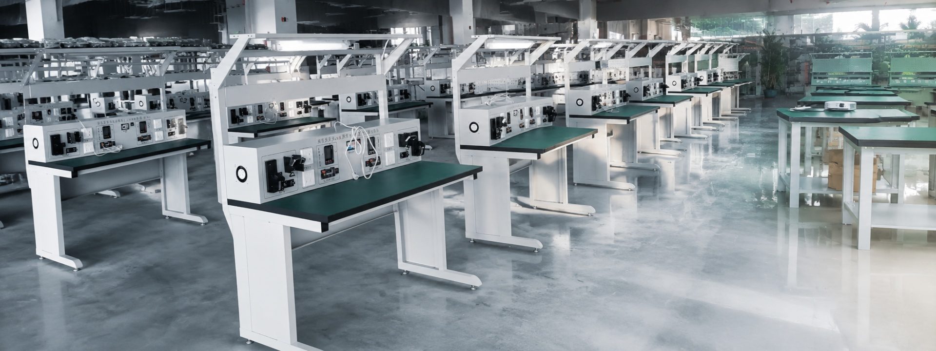 Cách kiểm tra và đánh giá tải trọng mặt kệ tủ lưu trữ công nghiệp: Nguyên lý kỹ thuật và tiêu chuẩn thực tế